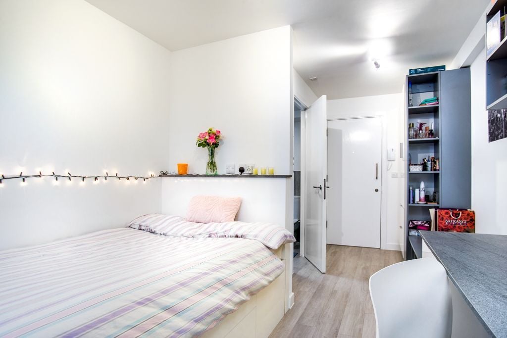 Cluster Ensuite